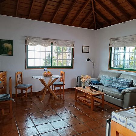 Casa La Majada (Adults Only) Guest House Los Llanos De Aridane Luaran gambar
