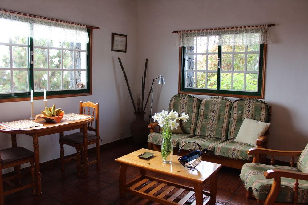Casa La Majada (Adults Only) Guest House Los Llanos De Aridane Luaran gambar