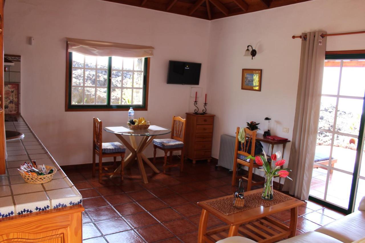 Casa La Majada (Adults Only) Guest House Los Llanos De Aridane Luaran gambar